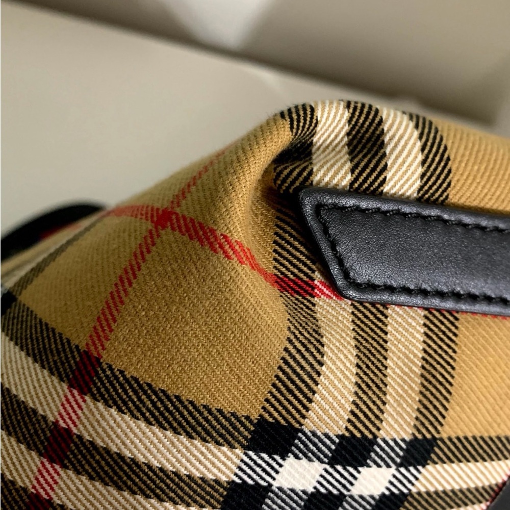 Burberry tote bag - Picture 11 of 12